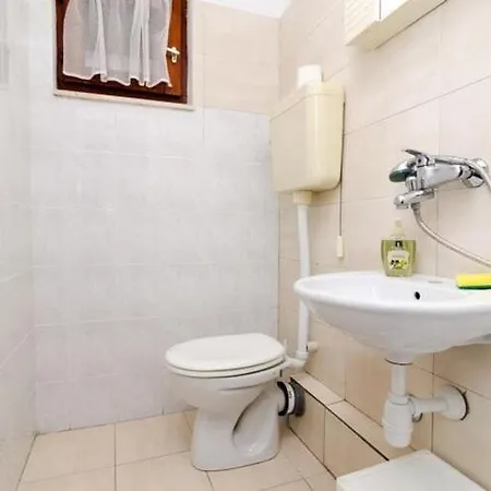 Dalmatin Uljana - Two-bedroom 1 Apartment