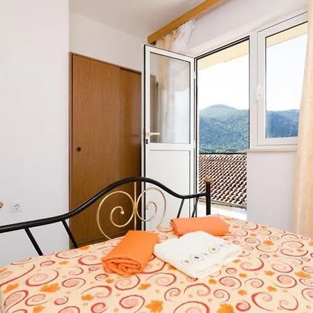 Dalmatin Uljana - Two-bedroom 1 * Zuljana