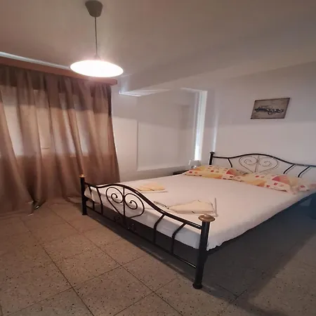 Dalmatin Uljana - Two-bedroom 1 Apartment Zuljana