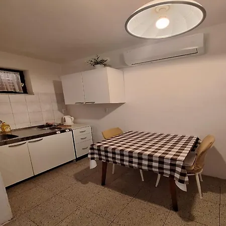 Dalmatin Uljana - Two-bedroom 1 Apartment